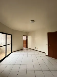 Apartamento com 3 Quartos para alugar, 138m² no Zona 01, Maringá