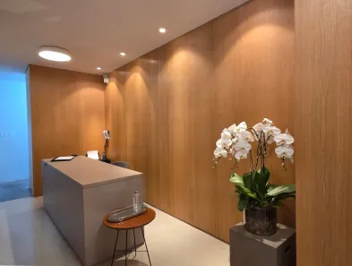Sala Comercial para alugar, 135m² no Santa Lúcia, Belo Horizonte