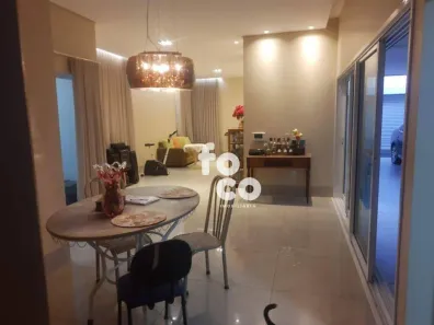 Casa com 3 Quartos à venda, 242m² no Segismundo Pereira, Uberlândia
