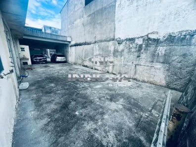 Casa com 1 Quarto para alugar, 125m² no Santo Antônio, Osasco