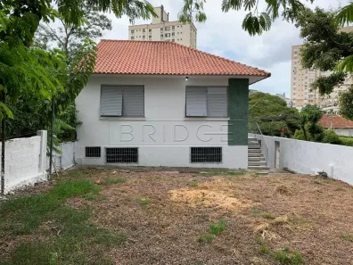 Imóvel Comercial à venda, 120m² no Passo da Areia, Porto Alegre