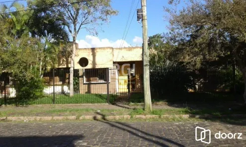 Casa com 4 Quartos à venda, 500m² no Nonoai, Porto Alegre
