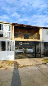 Sobrado com 4 Quartos à venda, 156m² no Residencial Santos Dumont, Brasília