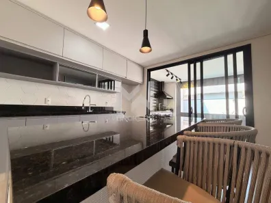 Casa de Condomínio com 3 Quartos à venda, 183m² no Chácaras Alpina, Valinhos