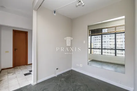 Sala Comercial para alugar, 42m² no Água Verde, Curitiba