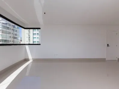 Apartamento com 4 Quartos à venda, 150m² no Centro, Balneário Camboriú