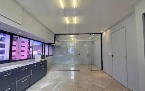 Sala Comercial para alugar, 104m² no Santa Lúcia, Vitória
