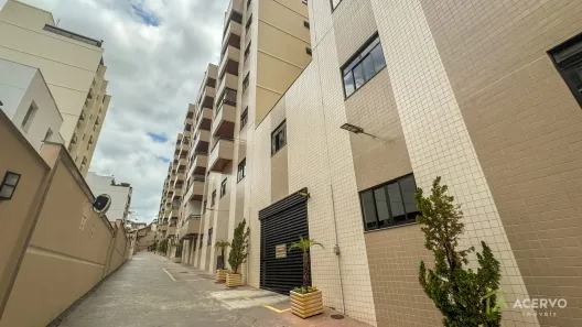 Apartamento com 2 Quartos à venda, 75m² no Centro, Juiz de Fora