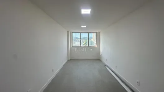 Sala Comercial para alugar, 20m² no Tanque, Rio de Janeiro