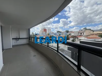 Apartamento com 3 Quartos à venda, 141m² no Vila Clayton, Valinhos