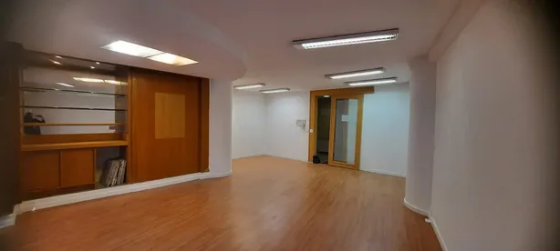 Sala Comercial à venda, 60m² no República, São Paulo