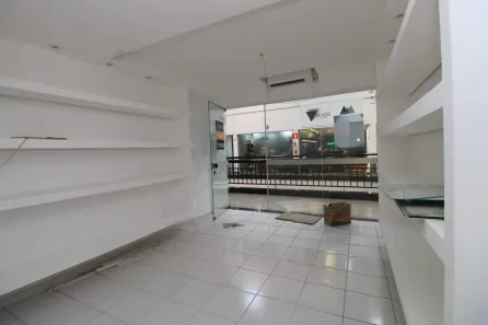 Ponto Comercial para alugar, 47m² no Estoril, Belo Horizonte