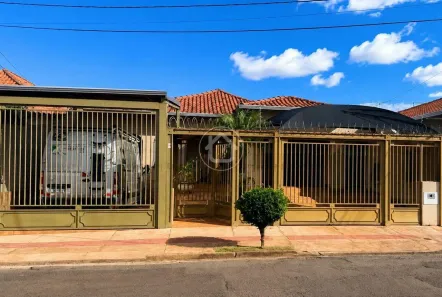 Casa com 3 Quartos à venda, 263m² no Vila Planalto, Campo Grande