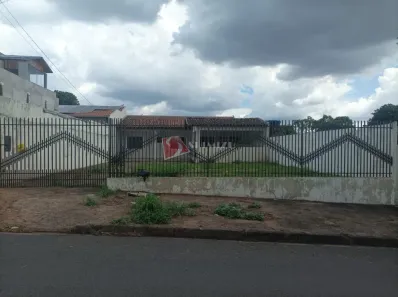 Casa com 2 Quartos à venda, 109m² no Parque das Laranjeiras, Maringá
