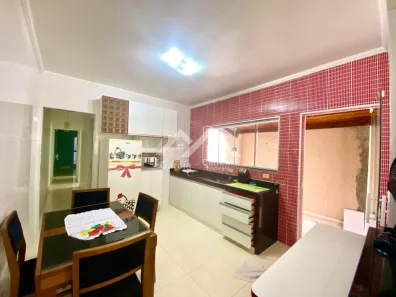 Casa com 2 Quartos à venda, 133m² no Centro, Peruíbe