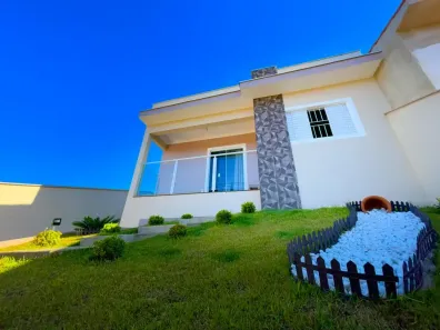 Casa com 3 Quartos à venda, 250m² no Centro, Socorro