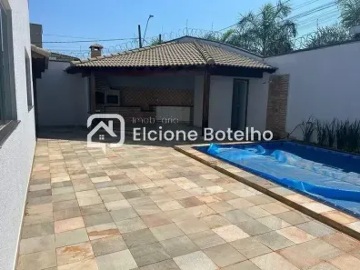 Casa com 4 Quartos à venda, 200m² no Alto Umuarama, Uberlândia
