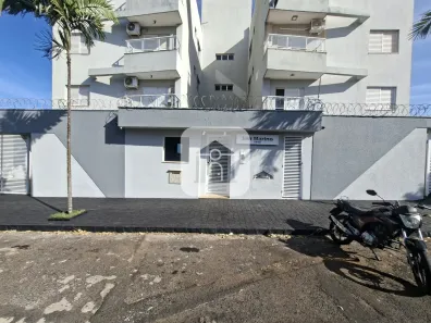 Apartamento com 2 Quartos para alugar, 57m² no Santa Mônica, Uberlândia