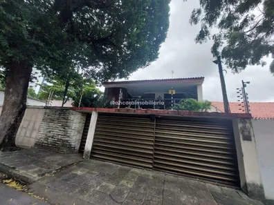 Casa com 5 Quartos à venda, 263m² no Espinheiro, Recife