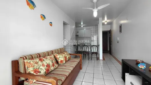 Apartamento com 1 Quarto à venda, 50m² no Canasvieiras, Florianópolis