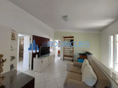 Casa de Condomínio com 4 Quartos à venda, 230m² no Piatã, Salvador