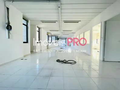 Sala Comercial à venda, 220m² no Cidade Monções, São Paulo