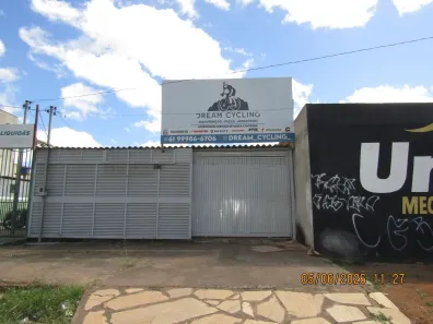 Casa com 3 Quartos para alugar, 150m² no Itapoã I, Brasília