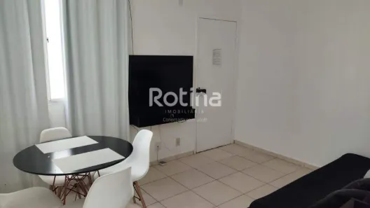 Apartamento com 2 Quartos para alugar, 50m² no Gávea, Uberlândia