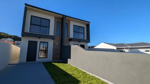 Casa com 2 Quartos à venda, 75m² no Potecas, São José