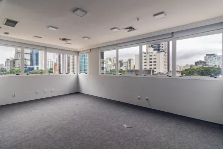 Ponto Comercial com 3 Quartos para alugar, 64m² no Santo Amaro, São Paulo