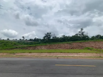 Lote/Terreno à venda, 420m² no Corrupira, Jundiaí