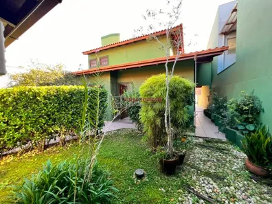 Casa com 3 Quartos à venda, 175m² no Canasvieiras, Florianópolis