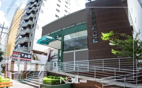 Prédio Comercial com 6 Quartos à venda, 2600m² no Cambuí, Campinas