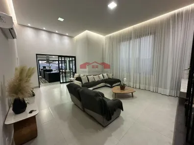 Casa com 4 Quartos à venda, 266m² no Jardim Ypê, Paulínia