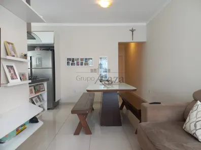 Casa com 2 Quartos à venda, 100m² no Loteamento Villa Branca, Jacareí