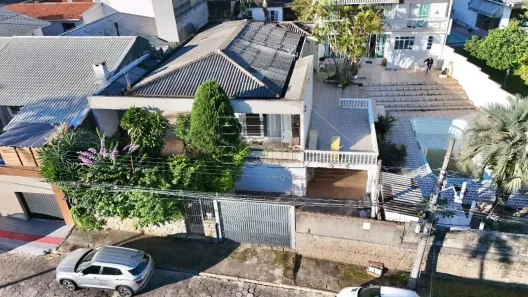 Casa com 3 Quartos à venda, 220m² no Bom Abrigo, Florianópolis