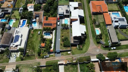 Casa de Condomínio com 3 Quartos à venda, 265m² no Parque dos Sabiás II (Padre Nóbrega), Marília
