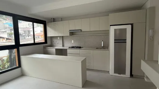 Apartamento com 1 Quarto para alugar, 39m² no Centro, Florianópolis