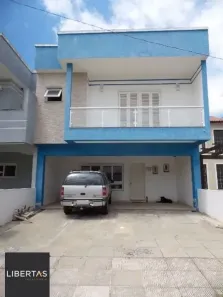 Casa com 3 Quartos à venda, 290m² no Hípica, Porto Alegre