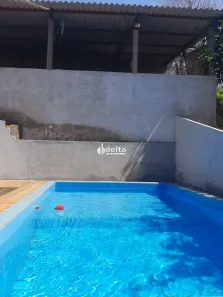Fazenda/Sítio com 4 Quartos à venda, 260m² no Área Rural de Uberlândia, Uberlândia
