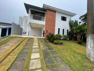 Casa de Condomínio com 4 Quartos para alugar, 250m² no Loteamento Villa Branca, Jacareí