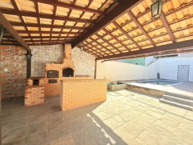 Casa de Condomínio com 3 Quartos à venda, 179m² no Balneário São Pedro, São Pedro da Aldeia