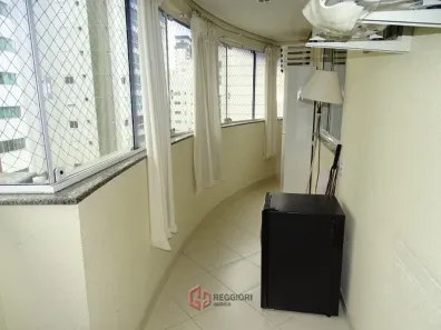 Apartamento com 3 Quartos à venda, 98m² no Centro, Balneário Camboriú