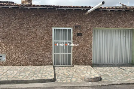 Casa com 3 Quartos à venda, 216m² no Jangurussu, Fortaleza