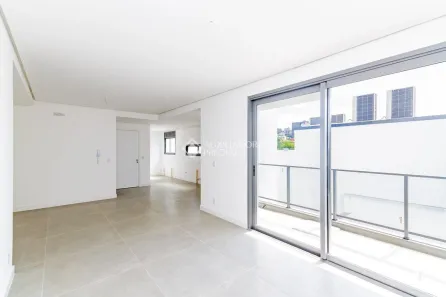 Apartamento com 2 Quartos para alugar, 90m² no Chácara das Pedras, Porto Alegre