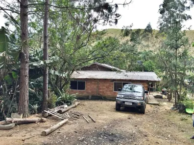Fazenda/Sítio com 5 Quartos à venda, 82m² no Rio Broecker, São Bonifácio