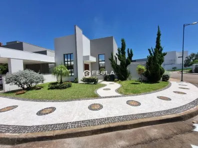 Casa de Condomínio com 4 Quartos para alugar, 203m² no Loteamento Residencial Jardim dos Ipês Amarelos, Americana