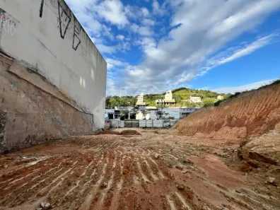 à venda, 668m² no Castelo, Belo Horizonte
