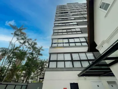 Apartamento com 3 Quartos para alugar, 122m² no Centro, Joinville