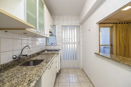 Apartamento com 3 Quartos à venda, 71m² no Campina do Siqueira, Curitiba